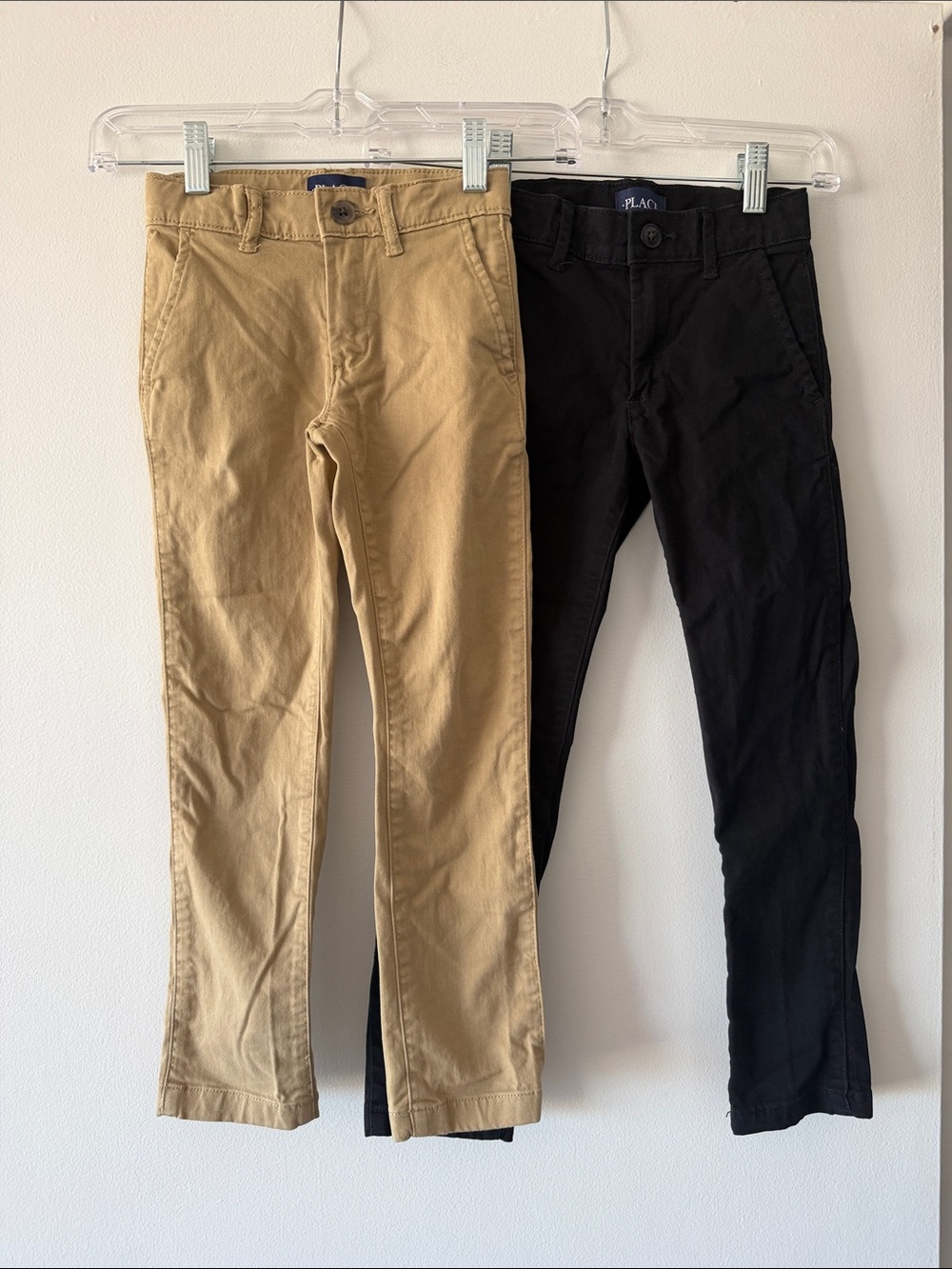 The Children’s Place Boys Slim Chino Pants Lot of 2 Khaki Tan Black Size 6 Slim